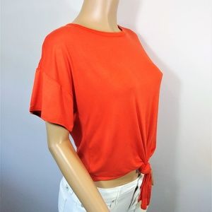 Kim & Cami Orange Crop Top